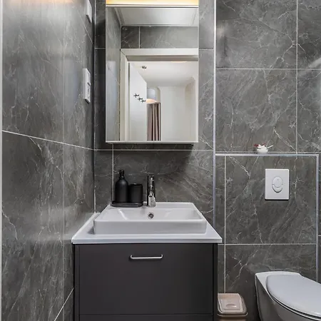 Stylish Natural * Budapest